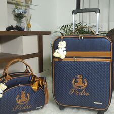 Oferta Mala com Rodinhas e Bolsa Maternidade Charmosa